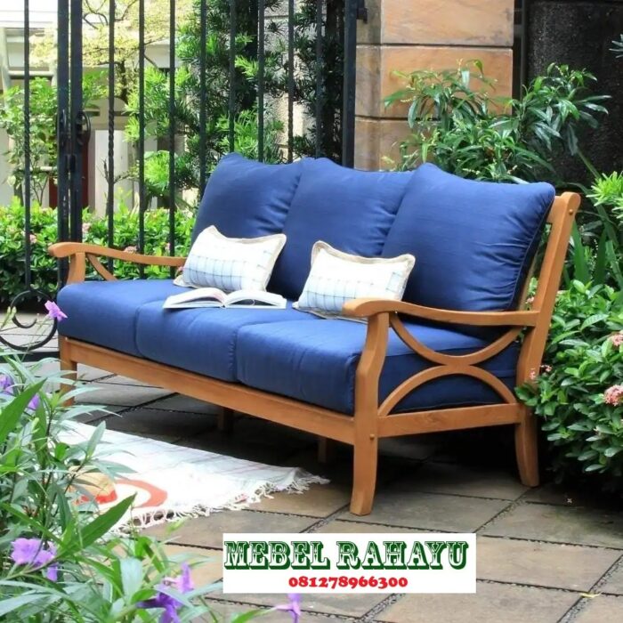 Sofa Outdoor Kayu Jati Solid Berkualitas